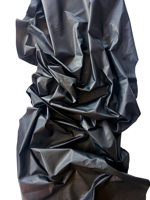 Black Garment-Weight Plongé Cowhide – Chrome-Tanned, Semi-Aniline Finish, 0.7–0.9 mm (1.75–2.25 oz), ~20 Sq Ft
