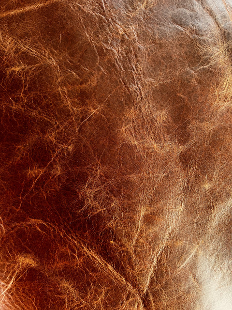 Terracotta Pull Up Cowhide – Semi Veg-Tanned, Top Grain, Wax/Oil Finish, 1.1–1.3 mm (3 oz), ~20 Sq Ft