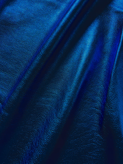 Royal Blue Metallic Natural Grain Chrome-Tanned Cowhide – Metallic Foil Finish, 1.1–1.3 mm (3 oz), ~20 Sq Ft