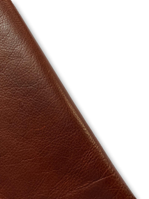 Brandy Distressed Natural Grain Cowhide – Full Grain, Saddle-Tanned Style, Wax Finish, 1.1–1.3 mm (3 oz), ~20 Sq Ft