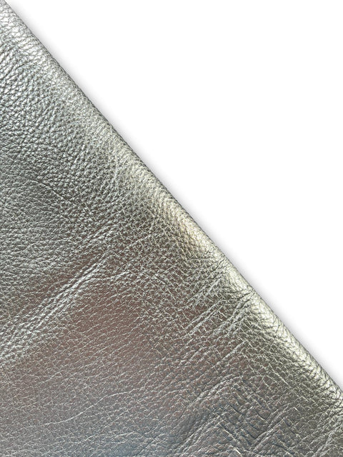 Silver Metallic Natural Grain Chrome-Tanned Cowhide – Metallic Foil Finish, 1.1–1.3 mm (3 oz), ~20 Sq Ft