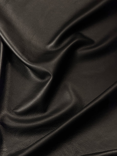 Black Natural Grain Chrome-Tanned Cowhide – Deer-Tanned Process, Full Aniline Finish, 1.1–1.3 mm (3 oz), ~20 Sq Ft (Also Available in 10 Sq Ft)