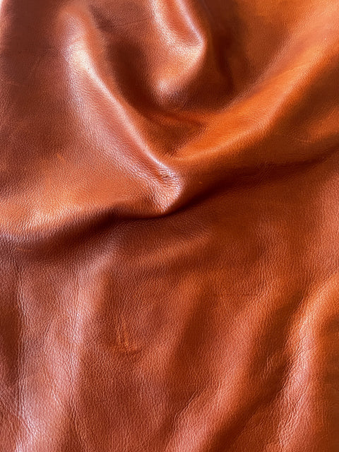 Whiskey Distressed Natural Grain Cowhide