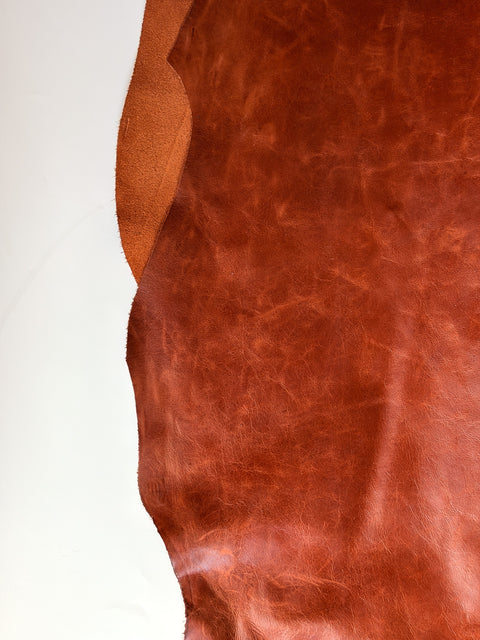 Bourbon Distressed Cowhide – Chrome-Tanned Automotive and Furniture Upholstery Leather, Waxed Protective Finish, Top Grain, 1.0–1.2 mm (~3 oz), ~50 Sq Ft Whole Hide