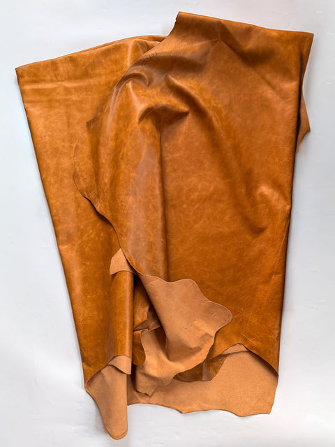 Honey Distressed Cowhide – Chrome-Tanned Automotive and Furniture Upholstery Leather, Waxed Protective Finish, Top Grain, 1.0–1.2 mm (~3 oz), ~50 Sq Ft Whole Hide