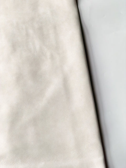 White Antique Distressed Cowhide – Chrome-Tanned Automotive and Furniture Upholstery Leather, Waxed Protective Finish, Top Grain, 1.2–1.4 mm (~3/4 oz), ~50 Sq Ft Whole Hide