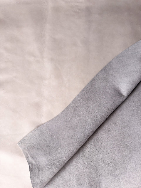 White Antique Distressed Cowhide – Chrome-Tanned Automotive and Furniture Upholstery Leather, Waxed Protective Finish, Top Grain, 1.2–1.4 mm (~3/4 oz), ~50 Sq Ft Whole Hide