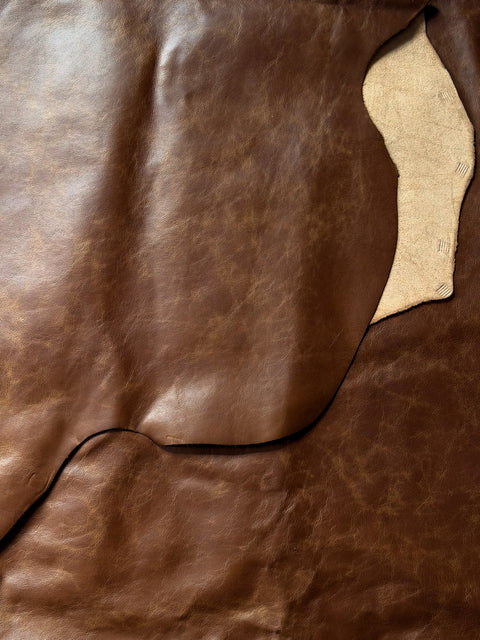 Camel Antique Distressed Cowhide – Chrome-Tanned Automotive and Furniture Upholstery Leather, Waxed Protective Finish, Top Grain, 1.2–1.4 mm (~3/4 oz), ~50 Sq Ft Whole Hide