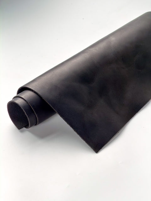 Black Crazy Horse Cowhide – Distressed Wax/Oil Finish, 1.8–2.0 mm (4–5 oz), Pre-Cut Leather Sheets (12" × 24")