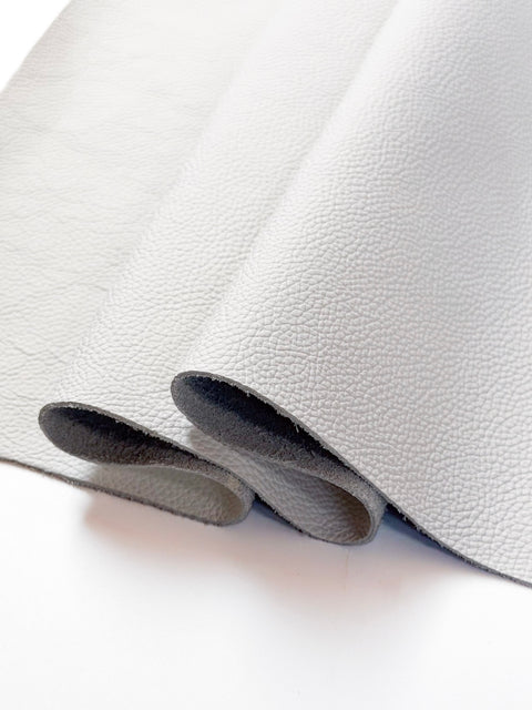 White Classic Cowhide – Chrome-Tanned, Full Aniline Finish, Top Grain, 1.0–1.2 mm (~3 oz), Pre-Cut Leather Sheets (12" × 24")