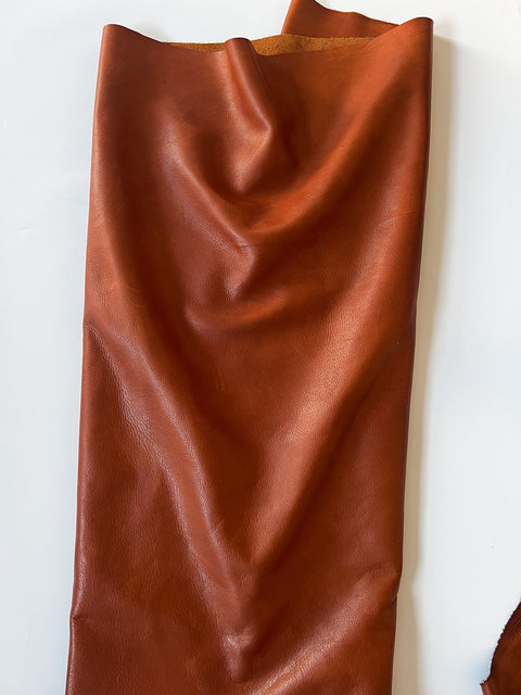 Whiskey Distressed Natural Grain Cowhide