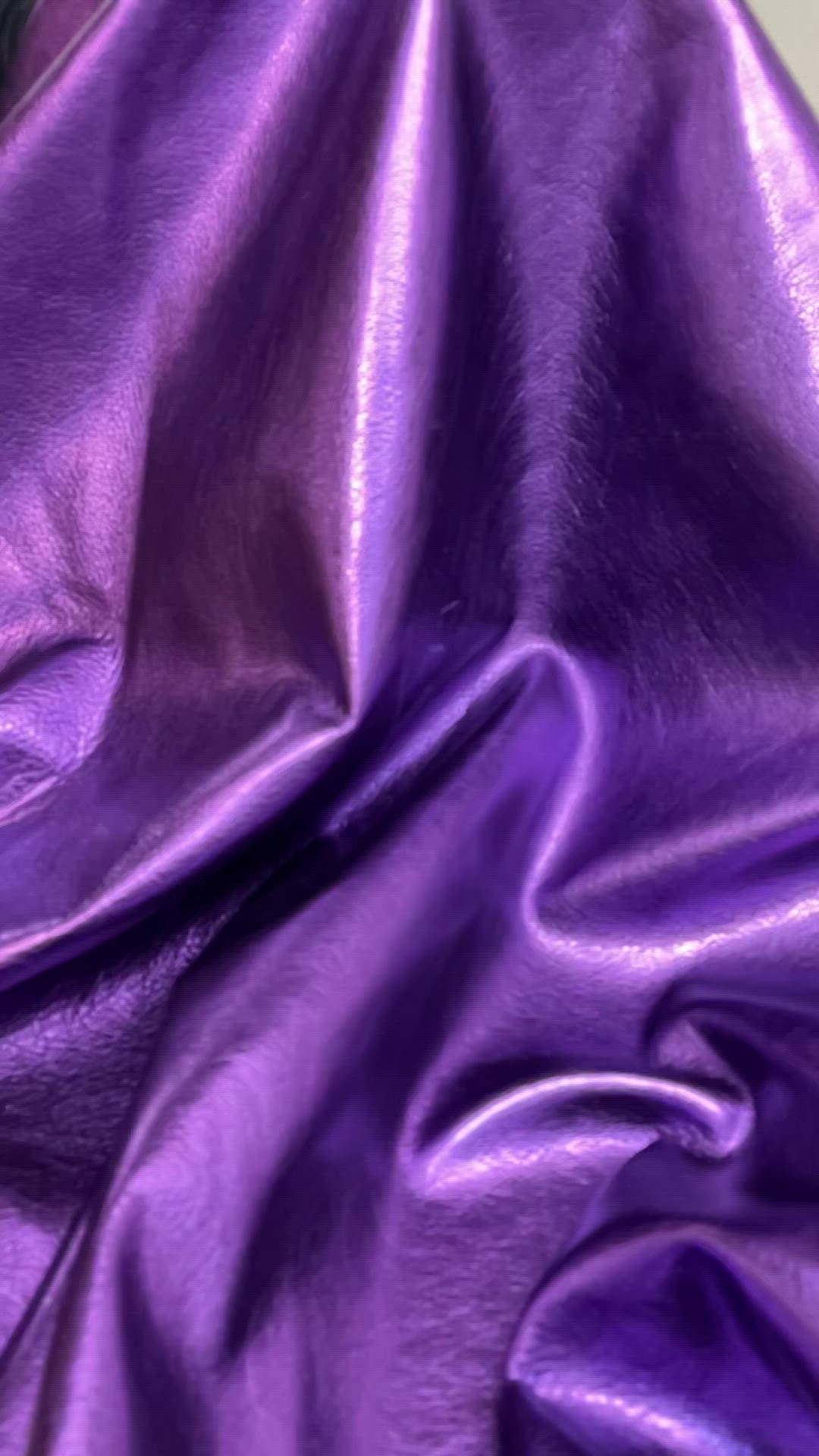 Purple Metallic Natural Grain Chrome-Tanned Cowhide – Metallic